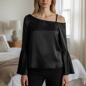 Vie by Victoria Royal Black Silk Off-Shoulder Blouse Bell Sleeve Size 10
